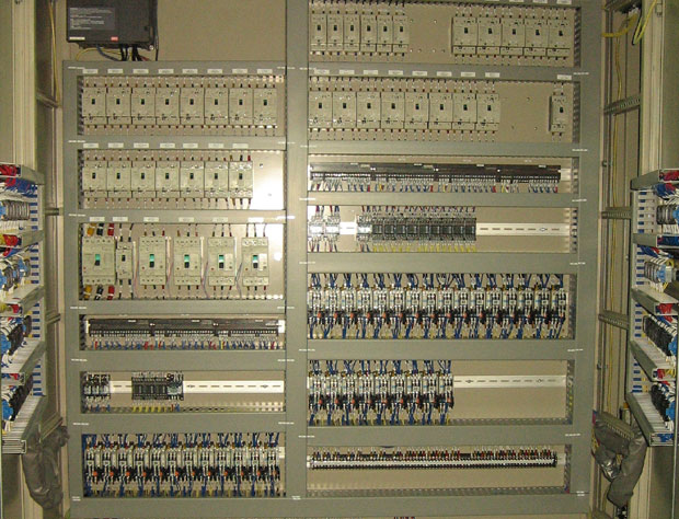 電子半導(dǎo)體行業(yè)超純水制取設(shè)備